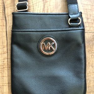 SOLD- MICHAEL KORS Black Leather Fulton Crossbody Bag